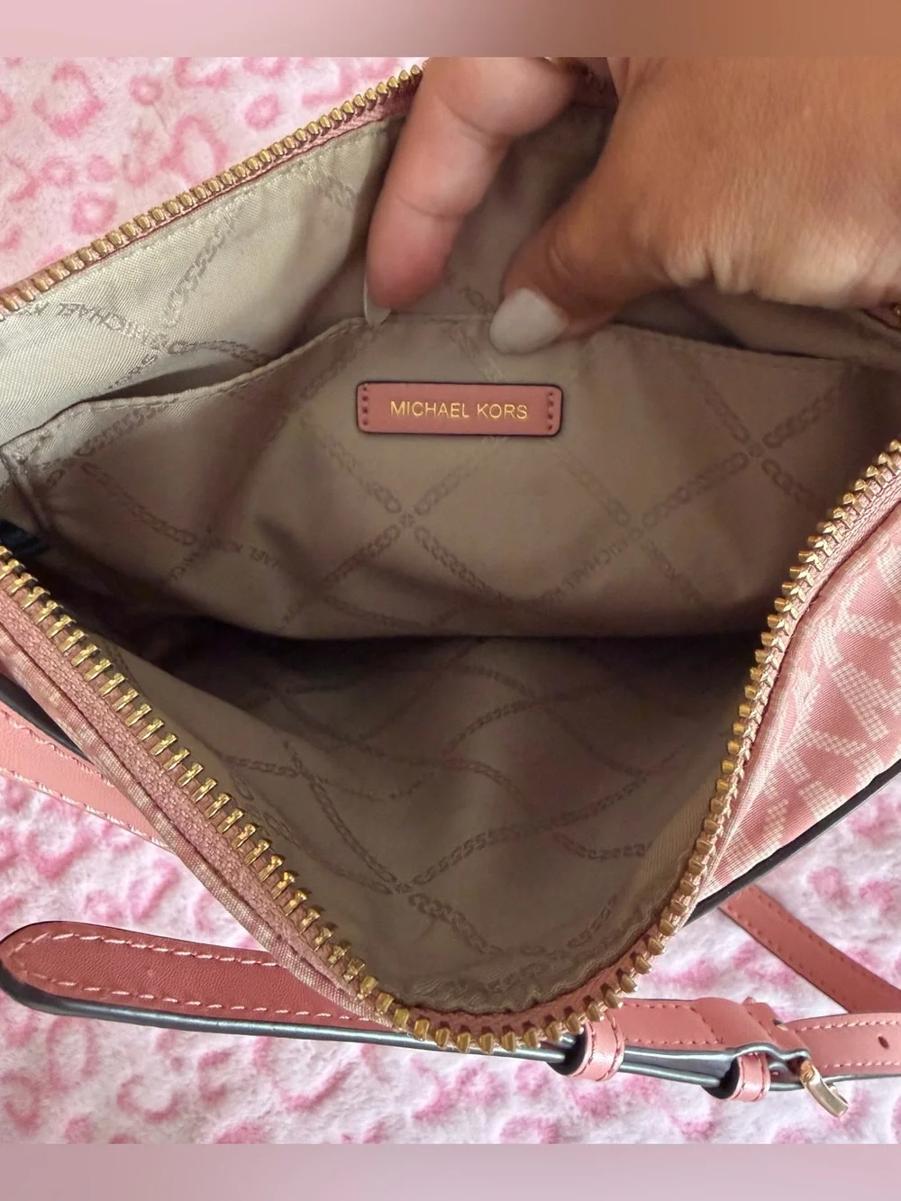 Michael Kors Blush Pink Signature Crossbody Bag  Canvas Women’s